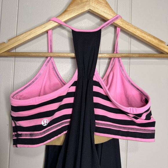 Lululemon No Limits Tank size 8 - Picture 15 of 15